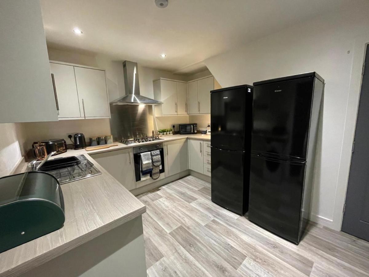 Boutique 5 Bed Home On Birdwell Road - Free Parking Sheffield Exteriör bild